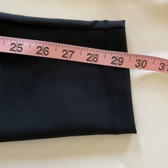 Wolford Scuba Leggings Sz M Black Slimming versatile look Quiet Luxury Stretch - Picture 11 of 11